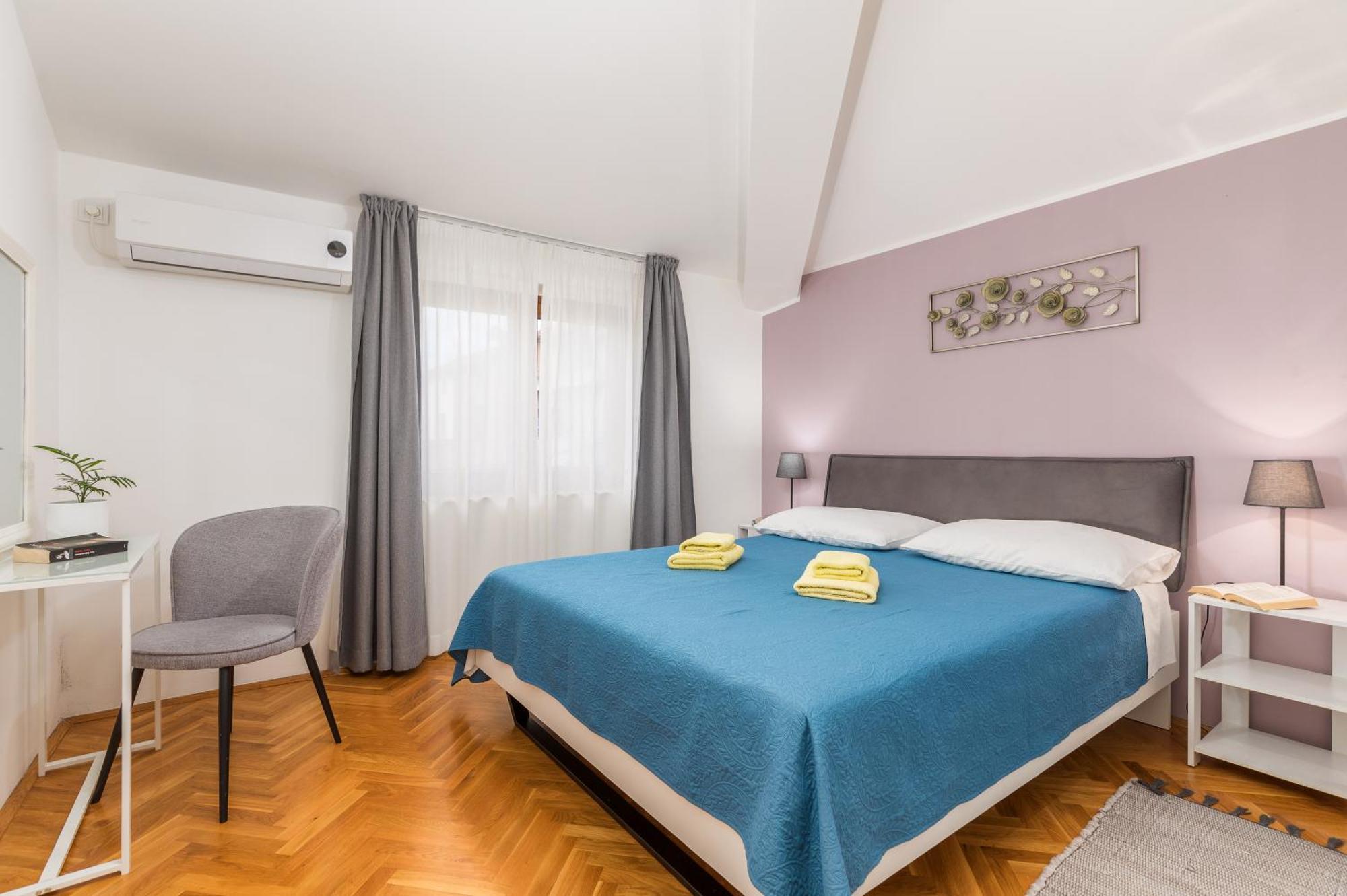 PUY Funcic Apartments 2 App מראה חיצוני תמונה