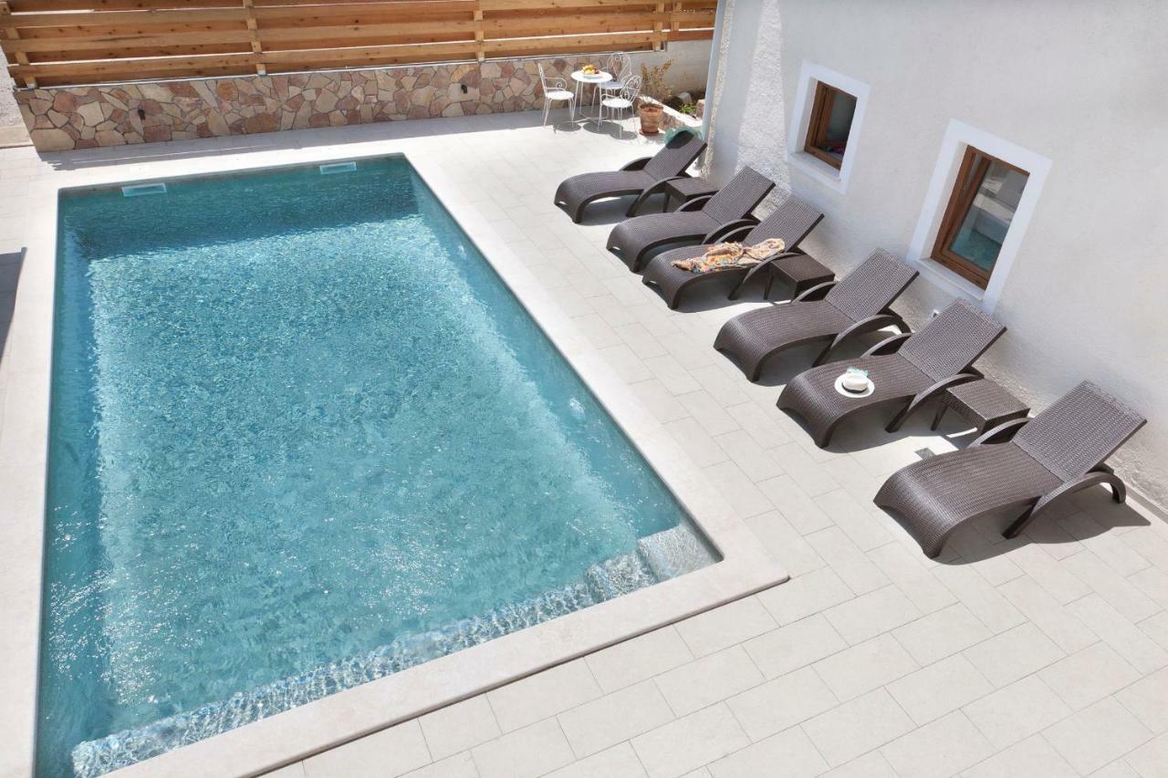 PUY Funcic Apartments 2 App מראה חיצוני תמונה